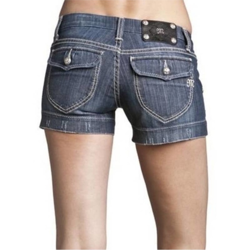 Miss Me Distressed Denim Jean Shorts sz 26